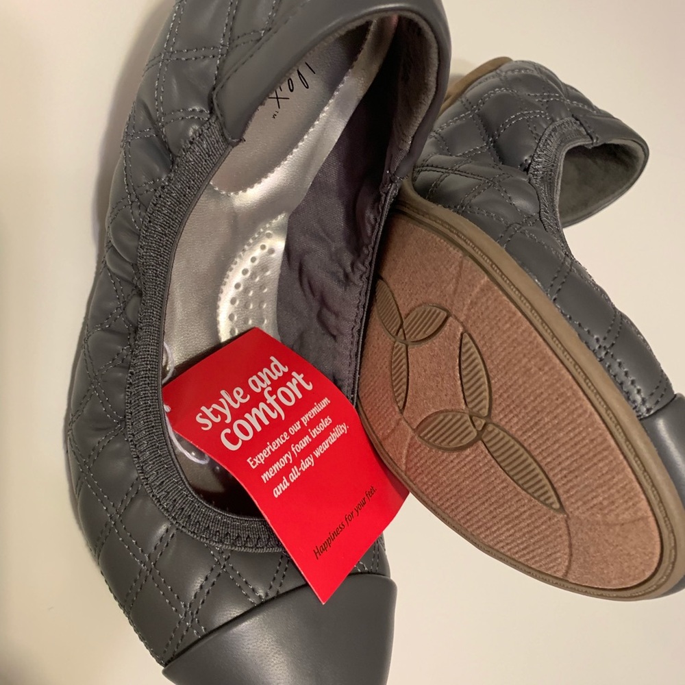 Ladies Shoes.